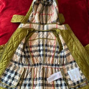 Girls Burberry Coat with detachable hood Size 8